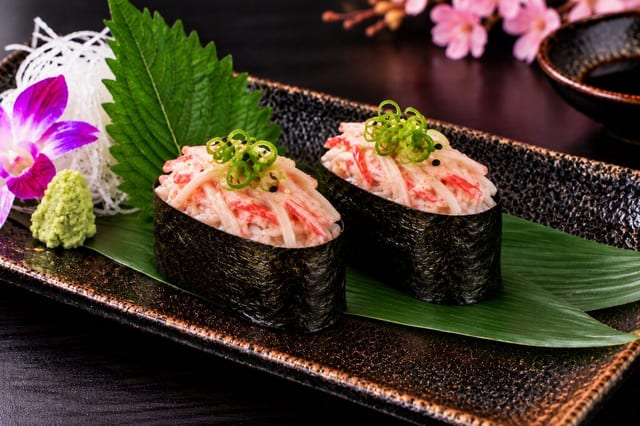 Kani Nigiri.