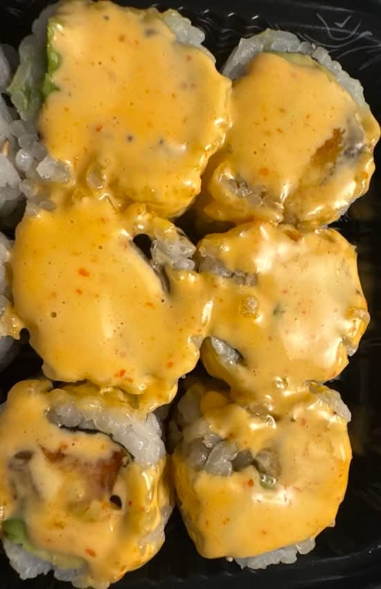 Alaskan Roll (Spicy Salmon) **.