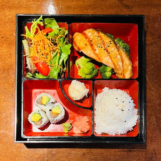 Box Salmon Teriyaki