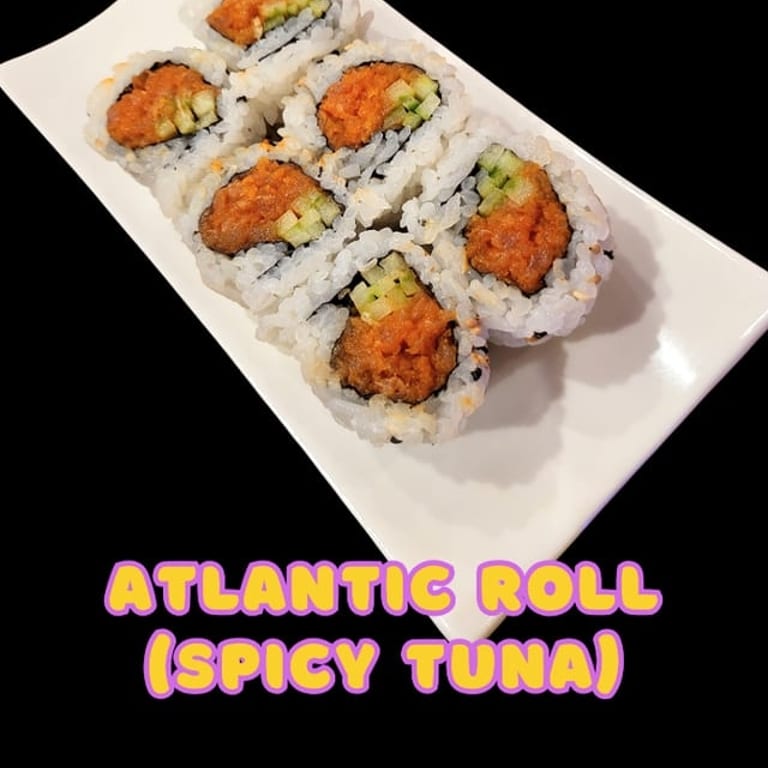 Delicious Spicy Tuna Roll